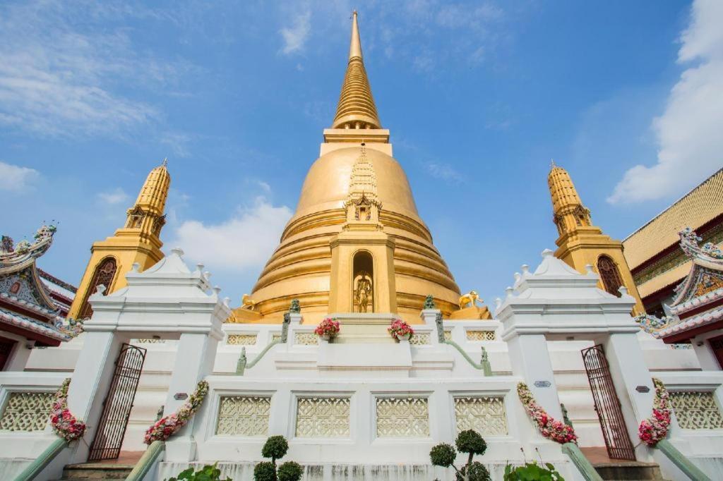 Resort Bangphlat Bangkok Exterior foto